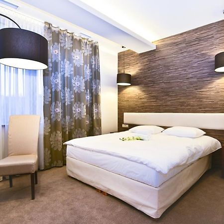 Metropolispa Piotrków Trybunalski Habitación foto